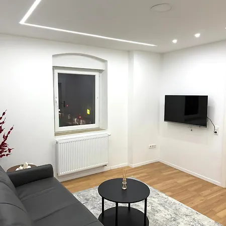 公寓 Moderne, Neu Moeblierte In Zentraler Lage