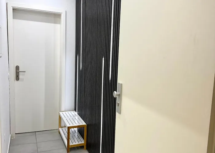 公寓 Moderne, Neu Moeblierte In Zentraler Lage