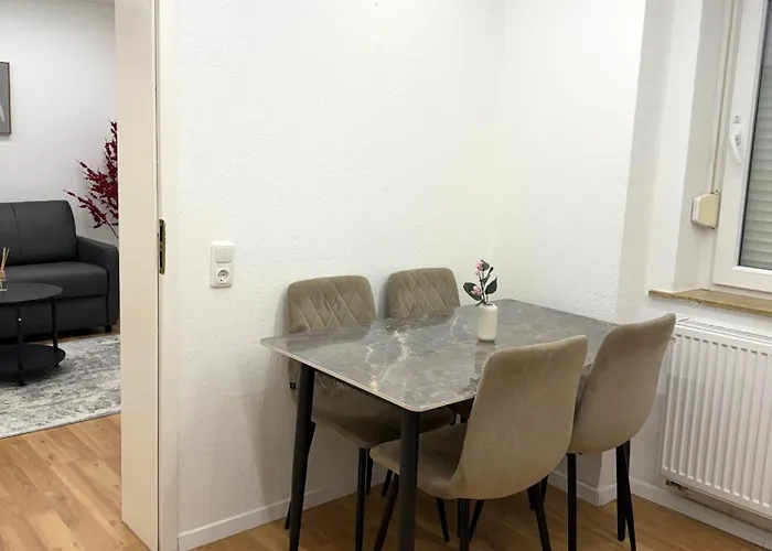 Moderne, Neu Moeblierte In Zentraler Lage 公寓 *